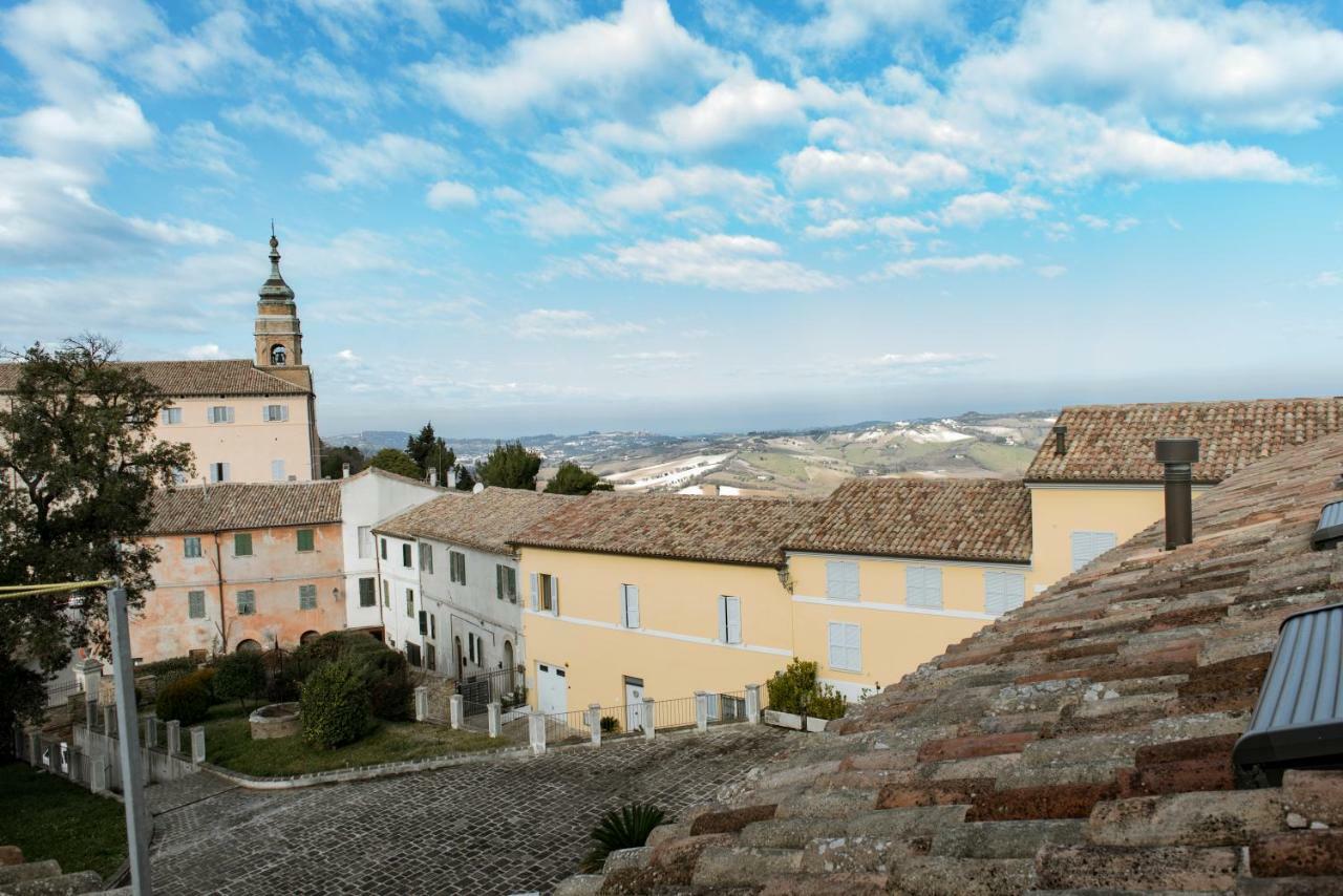 "Nido Del Falco" Palazzo Ricotti Camerano Eksteriør billede